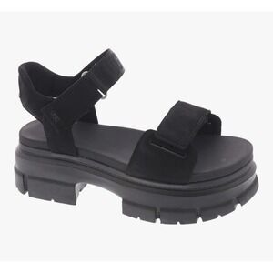 UGG Ashton Platform Lug Sole Sandals Black Size 9.5 NWT‎